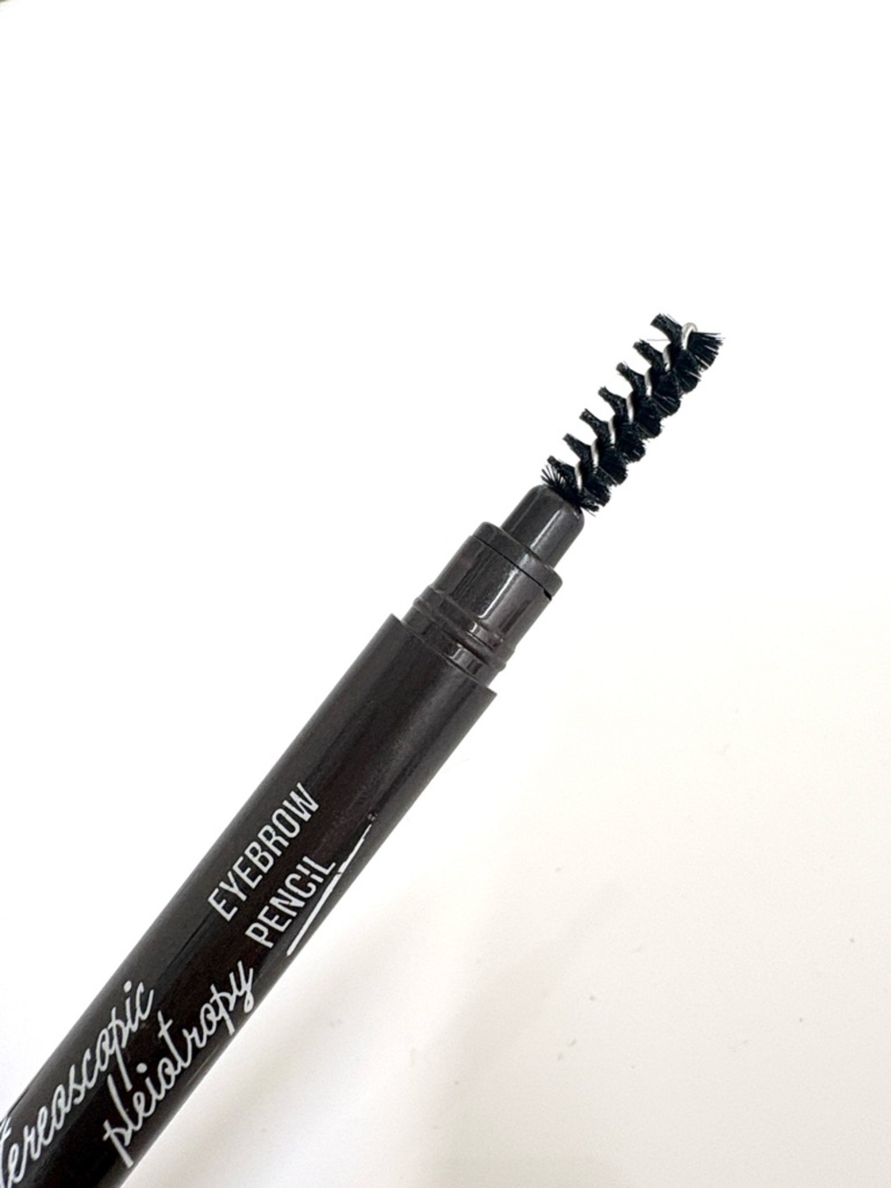 Light Brown Dual-Ended Eyebrow Pencil - Light Brown - Picture 7 of 9